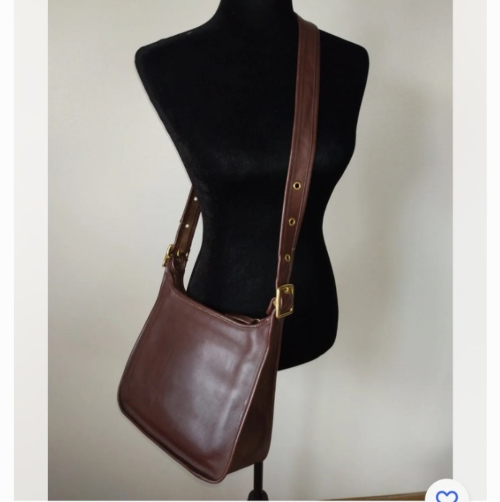 Vintage coach legacy rich chocolate browne leather shoulder purse handbag 9966